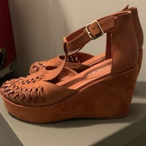 Antelope Wedge Sandal